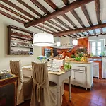 Villa Nel Bosco, Charming Tuscan Retreat With Private Pool And View *
