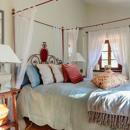 Nel Bosco, Charming Tuscan Retreat With Private Pool And View
